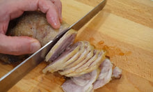 Load image into Gallery viewer, 冷藏花雕醉雞 Refrigerated Drunken Chicken
